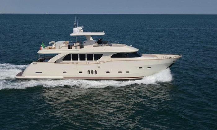 Peeru Luxury Yacht Charter