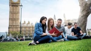 Emirates students offer